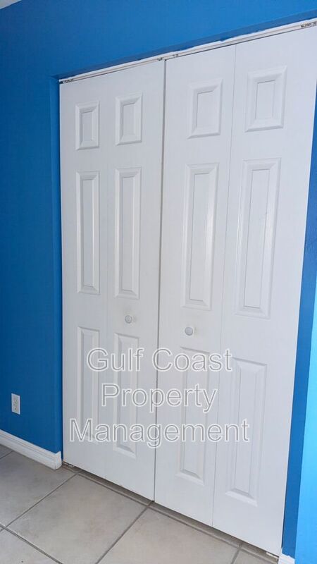 11652 PAWLEY AVE property image