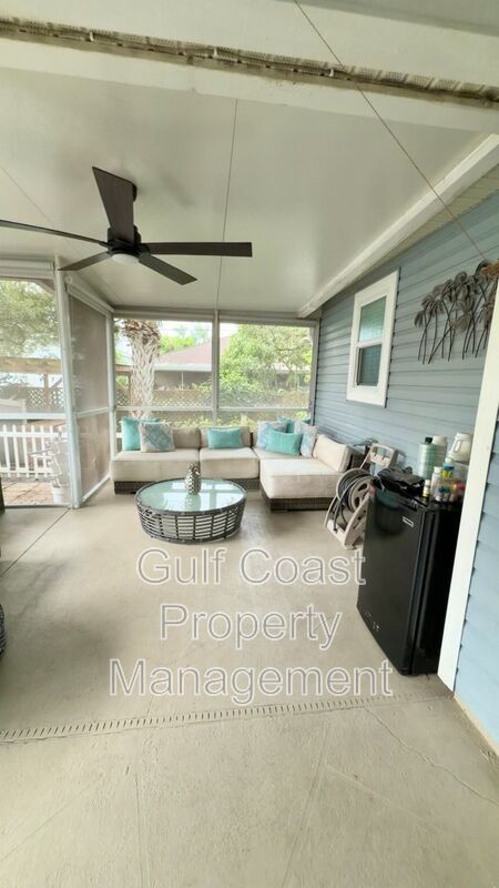 11652 PAWLEY AVE property image