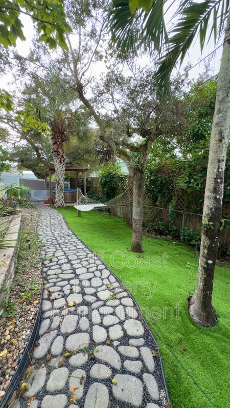 11652 PAWLEY AVE property image