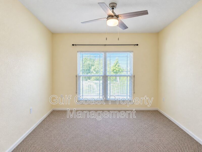 Downtown Bradenton Waterfront Condo 2/2 – Pool, Fitness & Riverwalk Access property image