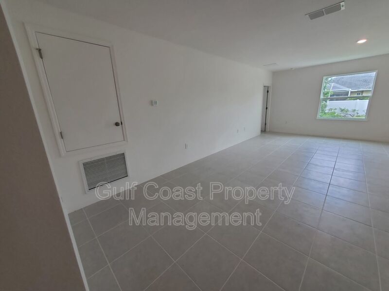 58 Kenly St property image