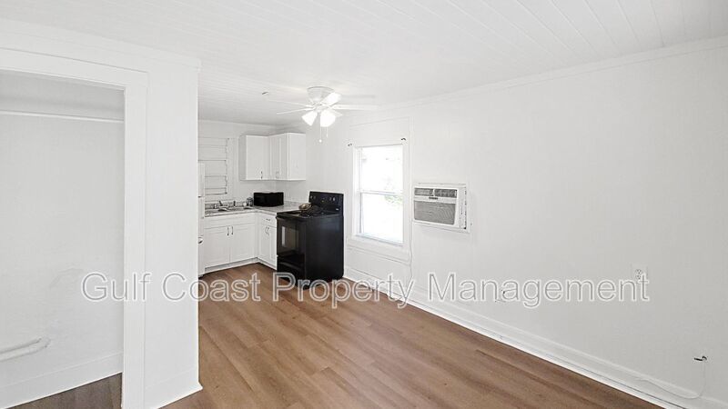 Annual One Bedroom, One Bath updated rental located in Edgewood Subdivision property image