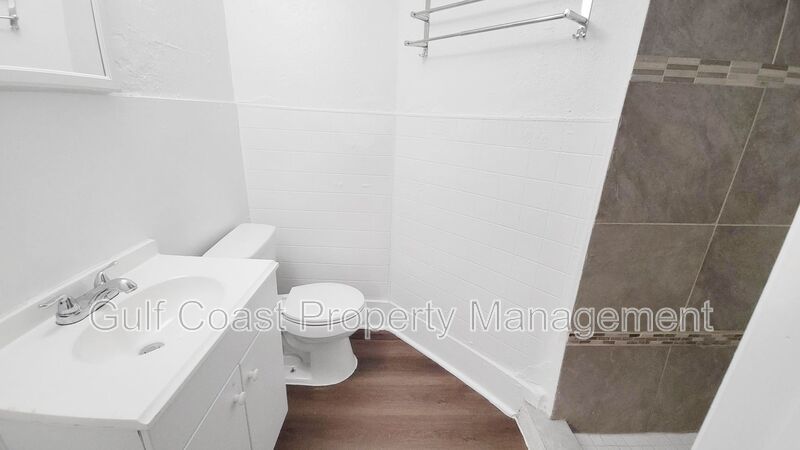 Annual One Bedroom, One Bath updated rental located in Edgewood Subdivision property image