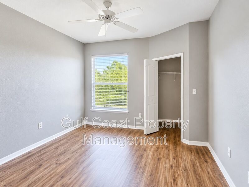 MOVE-IN SPECIAL! ½ OFF YOUR FIRST MONTH’S RENT! 1/1 Gated Allegro Palm – Resort-Style Amenities! property image