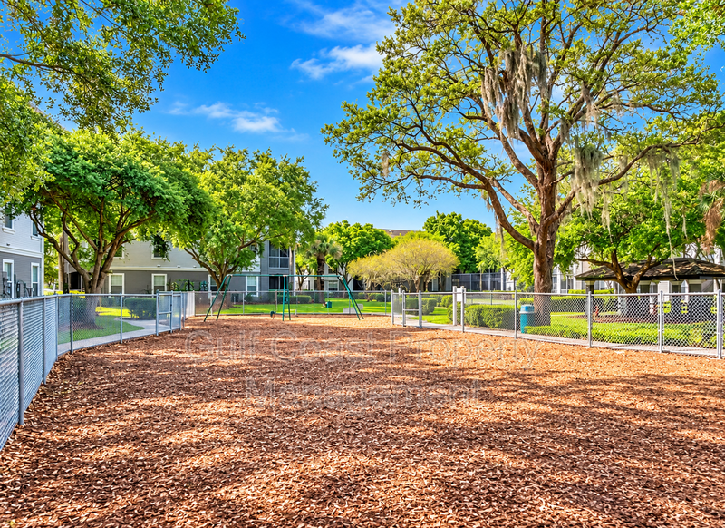 MOVE-IN SPECIAL! ½ OFF YOUR FIRST MONTH’S RENT! 1/1 Gated Allegro Palm – Resort-Style Amenities! property image