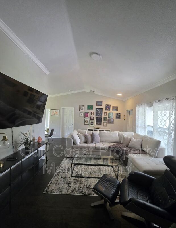 3649 Armour Terrace property image