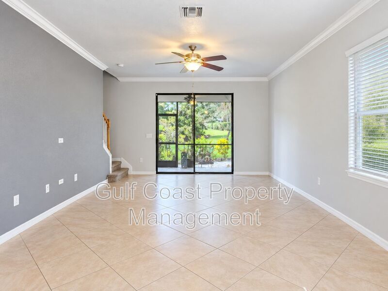 ANNUAL RENTAL – BEAUTIFUL 3 BEDROOM, 2.5 BATH END-UNIT TOWNHOME IN HERITAGE HARBOUR – 2-CAR GARAGE & PRIVATE CUL-DE-SAC LOCATION! property image