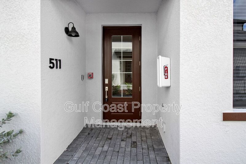Modern Luxury Meets Unbeatable UTC Location! property image