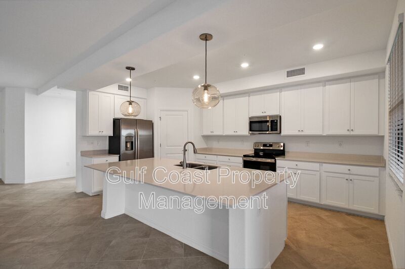 Modern Luxury Meets Unbeatable UTC Location! property image