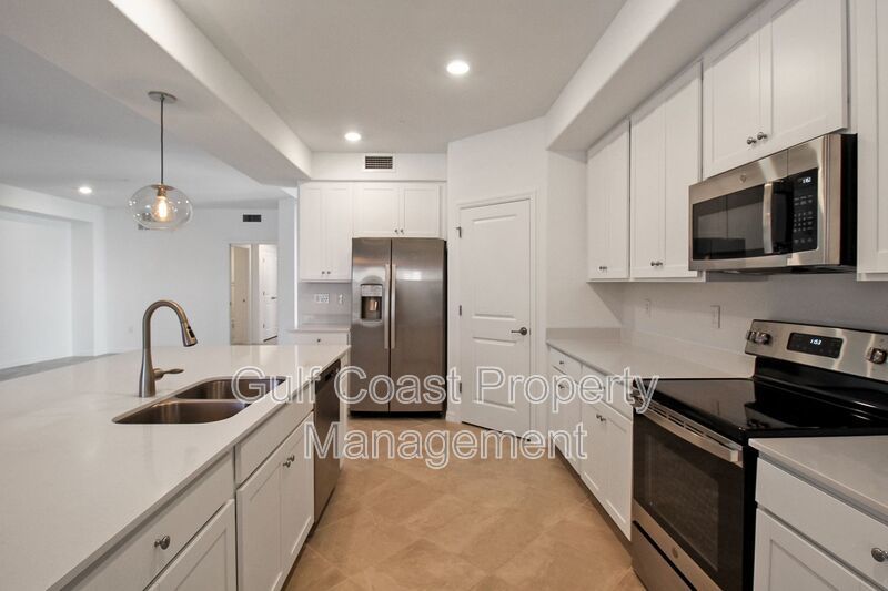 Modern Luxury Meets Unbeatable UTC Location! property image