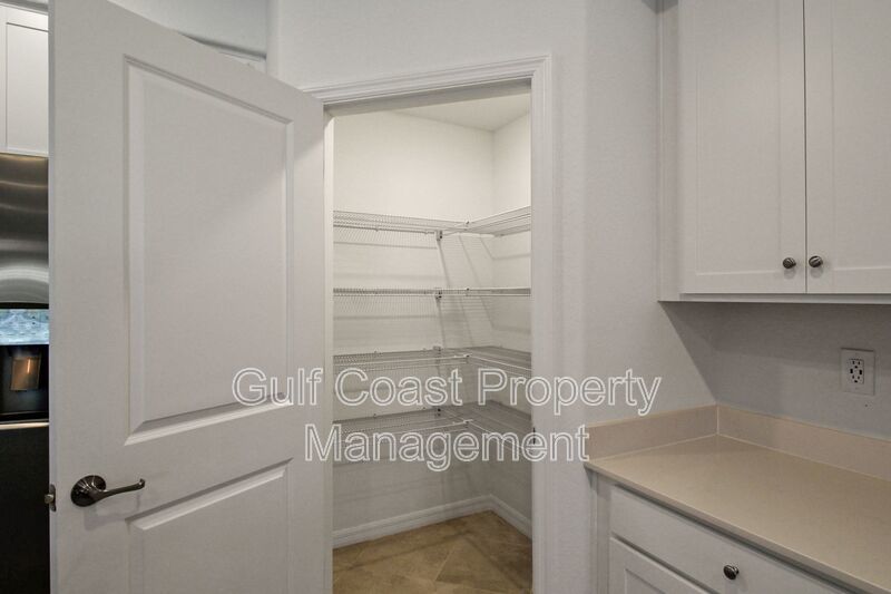 Modern Luxury Meets Unbeatable UTC Location! property image