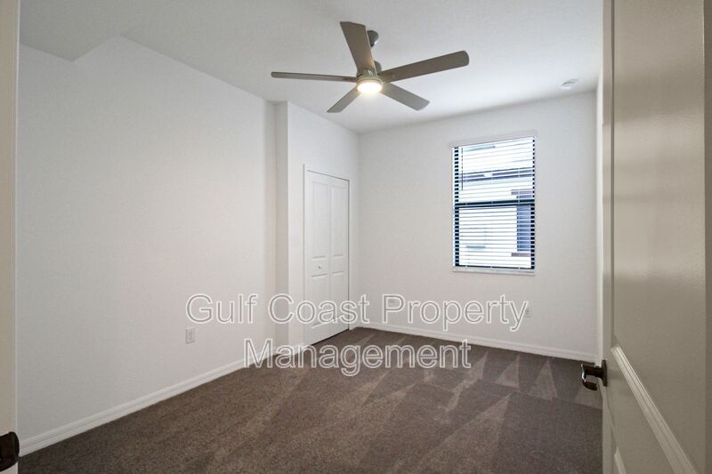 Modern Luxury Meets Unbeatable UTC Location! property image