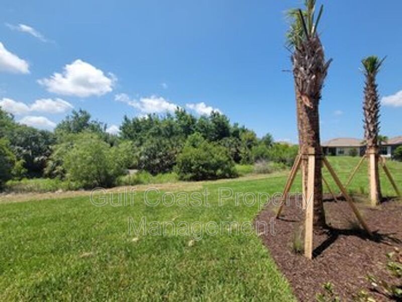 Annual 2 Bedroom, 2.5 bath With a Den Rental Located in the Gated Community of Esplanade Artisan Lakes property image