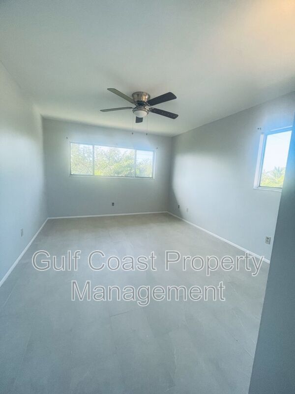 Light and Bright Condo - Island Park property image