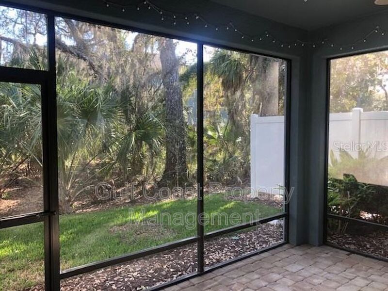 3/ 2.5 With a Loft Townhome Available For Rent property image