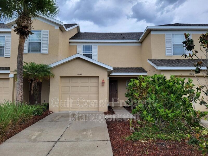 Annual Updated Townhome, with Two bedrooms, 2.5 Bath and a one Car Garage in Greenbrook property image