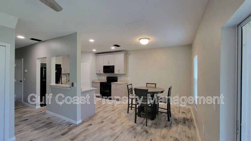 Annual Updated Townhome, with Two bedrooms, 2.5 Bath and a one Car Garage in Greenbrook property image