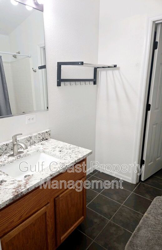 Annual Updated Townhome, with Two bedrooms, 2.5 Bath and a one Car Garage in Greenbrook property image