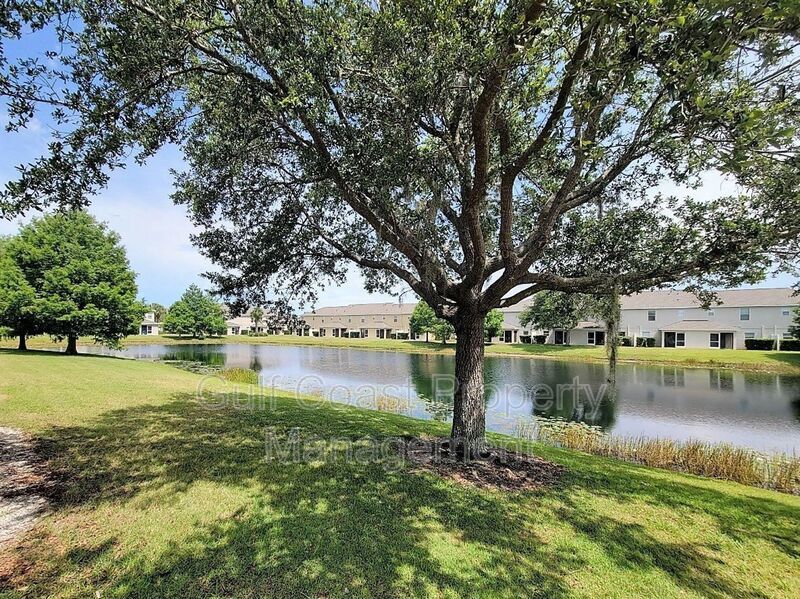 Annual Updated Townhome, with Two bedrooms, 2.5 Bath and a one Car Garage in Greenbrook property image