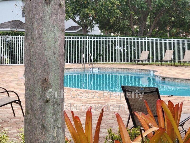Annual Updated Townhome, with Two bedrooms, 2.5 Bath and a one Car Garage in Greenbrook property image