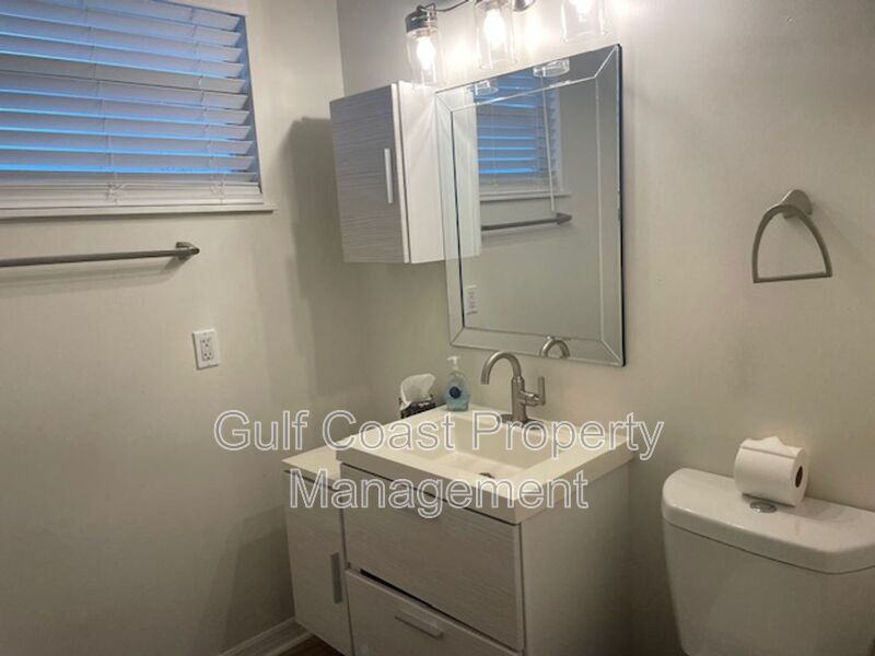 3/2 Furnished Home Near Southside Village property image