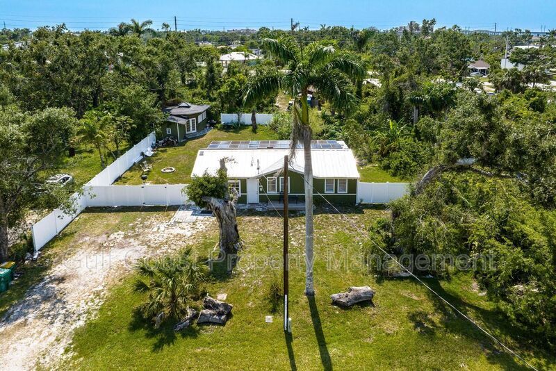 6417 Scott Street property image