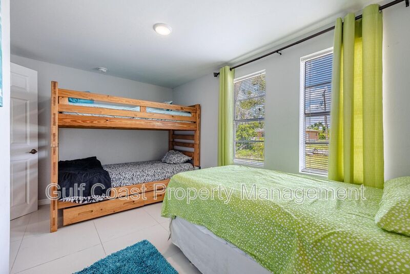 6417 Scott Street property image