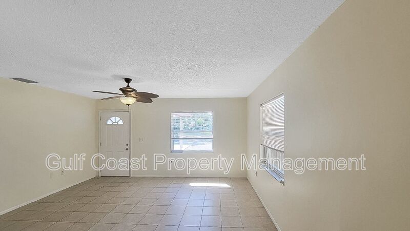 Annual Two Bedroom, Two Bath Duplex Located on a Quiet Street in West Bradenton property image