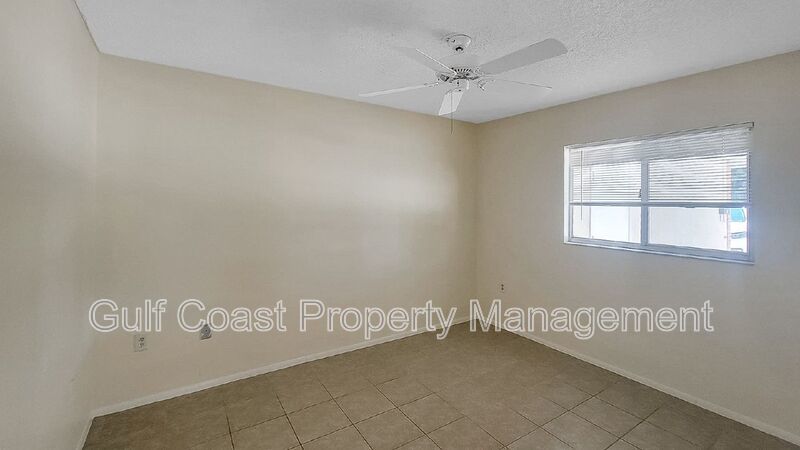Annual Two Bedroom, Two Bath Duplex Located on a Quiet Street in West Bradenton property image