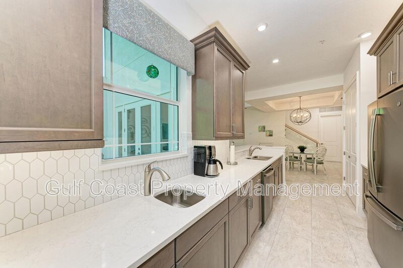 Annual Unfurnished Three-Bedroom, 2.5-Bath Townhome Located in the Hidden Creek Community of Lakewood Ranch property image