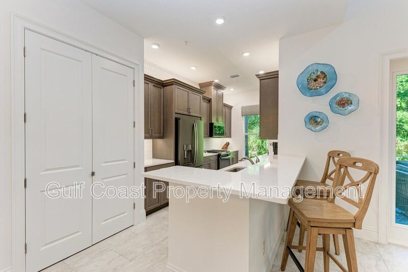 Annual Unfurnished Three-Bedroom, 2.5-Bath Townhome Located in the Hidden Creek Community of Lakewood Ranch property image
