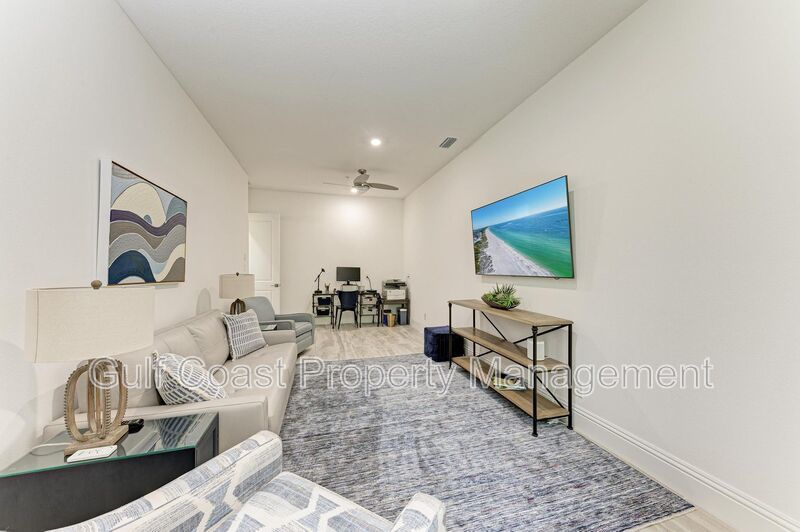 Annual Unfurnished Three-Bedroom, 2.5-Bath Townhome Located in the Hidden Creek Community of Lakewood Ranch property image