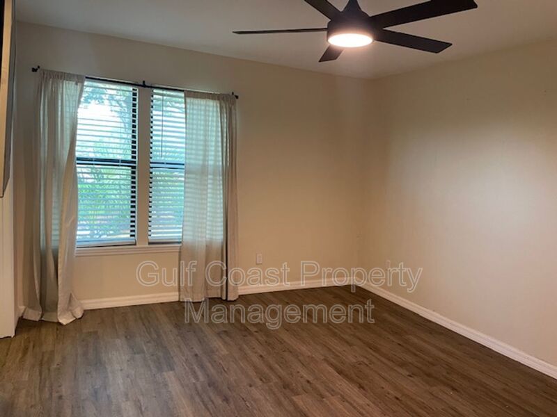 2/2 First Floor Condo in Palmer Ranch property image
