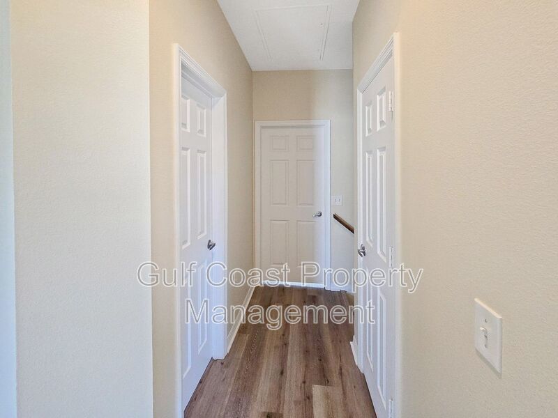 Annual Three Bedroom Rental with 3 bedrooms, 2.5 Baths and a One Car Garage, Located in Carolina Landings property image