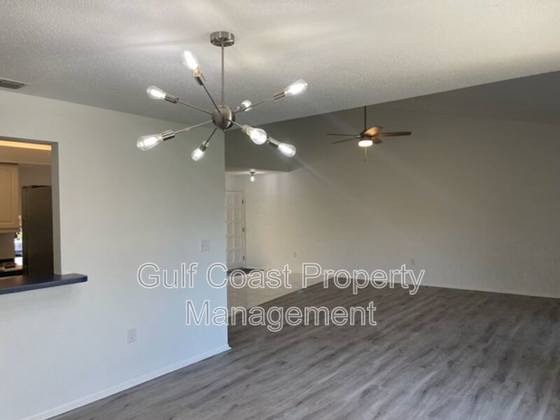 3/2.5 Townhouse in Nokomis property image