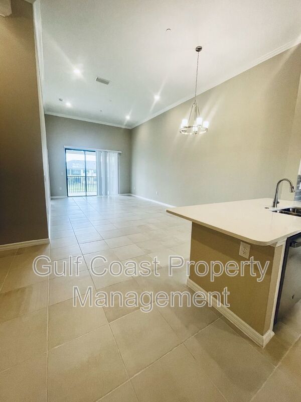 23921 Collina Way unit 203 property image