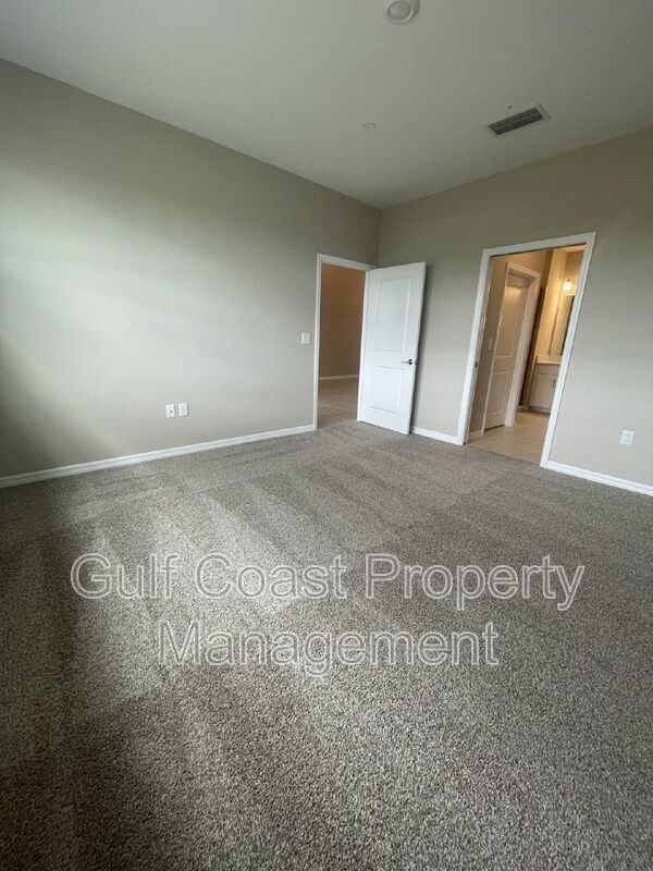 23921 Collina Way unit 203 property image