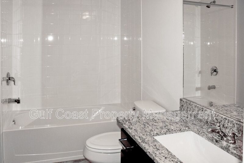 Annual Three Bedroom, Two Bath with a Two Car Garage, Town Home Located in Harmony Lakewood Ranch property image