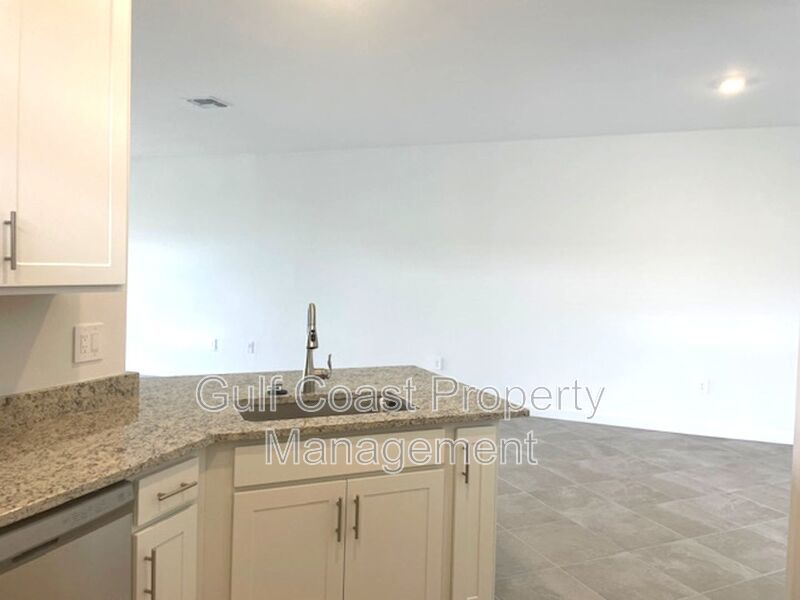 New Construction 2 Bedroom PLUS a Home Office Available in Lorraine Lakes property image