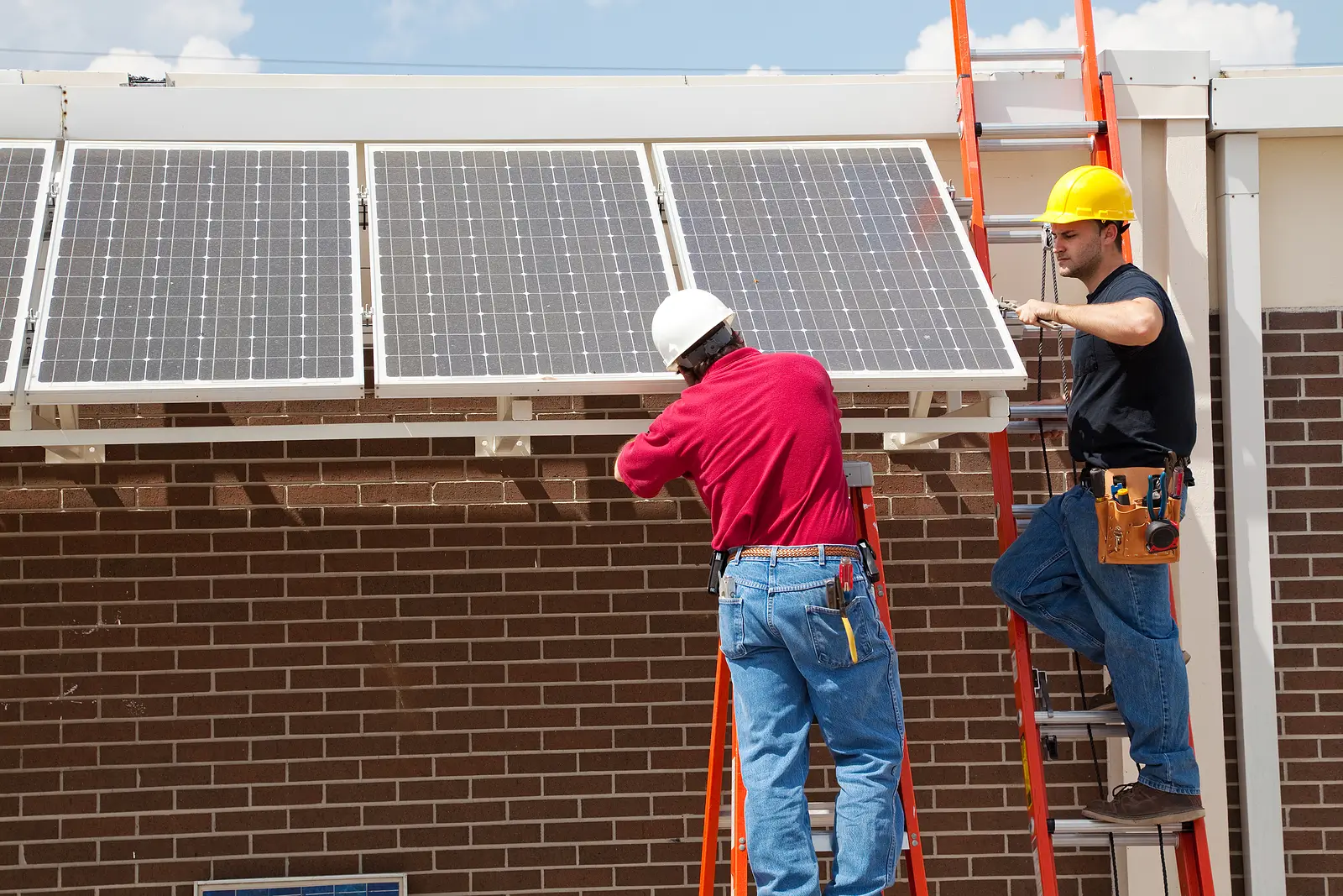Beat the Heat: Energy-Efficient Upgrades That Pay Off in Florida Rentals
